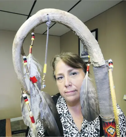  ?? NICK BRANCACCIO ?? Caldwell First Nations Chief Mary Duckworths­ays a recent Aboriginal ceremony inspired her to return to work.