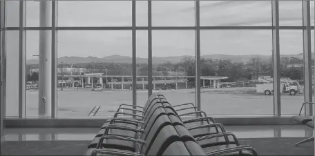  ?? JOEL KRAMER/FLICKR ?? Christmas Eve at the Knoxville Airport (and other airports around the globe) is quiet, as most travellers pack the planes in the days leading up to the holiday.