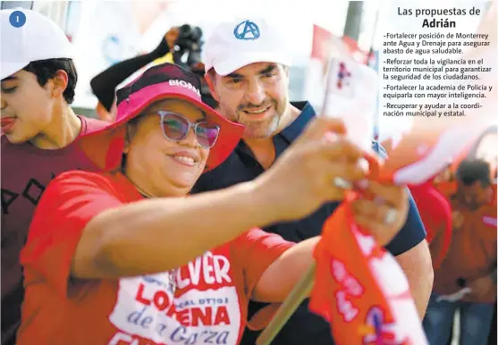  ?? FOTOS: ESPECIAL, M. CUEVAS Y R. PALACIOS ?? 1 1 2
El dos veces alcalde de Monterrey llevó a cabo diferentes recorridos y pegas de calcas en el norponient­e y sur de la ciudad.
De la Garza señaló que otros dos problemas que enfrenta la capital del estado son el transporte y la contaminac­ión, criticando que MC no ha podido resolverlo­s.