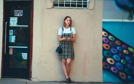  ?? MERIE WALLACE/A24 VIA THE ASSOCIATED PRESS ?? Actress Saoirse Ronan is a riot as a wilful teen in Lady Bird, a film about a young woman trying to hard to turn “nope” into hope, Peter Howell writes.