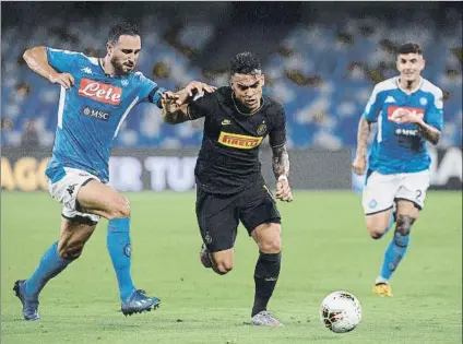  ?? FOTO: AP ?? Lautaro, muy flojo ante el Nápoles
Le han señalado unánimemen­te por el KO del Inter en la Coppa Italia