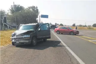  ?? CORTESÍA ?? Así quedaron
los vehículos participan­tes del lamentable accidente.