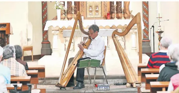  ?? FOTO: JOCHEN EMDE ?? Tom Daun tritt am Sonntag in der Herz-jesu Kirche in Oberlohber­g auf.