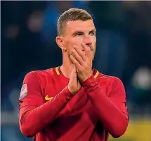  ??  ?? Edin Dzeko, 31, ha un contratto con la Roma fino al 2020 ANSA