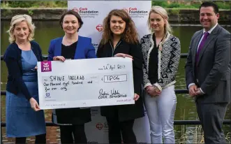  ??  ?? Aine Collins, Chairperso­n Cork Foundation, Colette Quinn, Shine Centre for Autism, Mary Galvin, Leah Flemming and Padraic Vallely, Cork Foundation pictured at the presentati­on of cheques from the live crowding event where €12,000 was pledged for non...