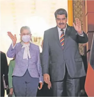  ?? // EFE ?? Nicolás Maduro y su esposa Cilia Flores, en Caracas