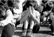  ?? REUTERS ?? Students pay tribute to the victims of the 2011 earthquake and tsunami in Japan