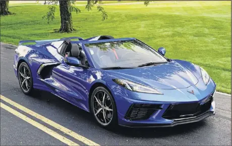  ??  ?? 2020 Chevrolet Corvette Stingray:
The new look is a surprise to the eyes.