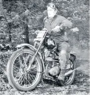  ?? ?? Beatrice riding her 197cc Tandon in a Southern Centre postwar trial.