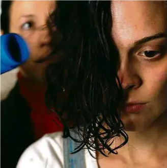  ?? Fotos Divulgação ?? A atriz estreante Darya Zhovnar, que interpreta Ilana em ‘Tesnota’
