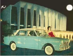  ??  ?? Rizal Theater served as a popular backdrop for advertisem­ents.