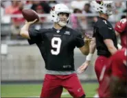  ?? MATT YORK — THE ASSOCIATED PRESS ?? Arizona Cardinals’ Sam Bradford (9) throws during the first day of their NFL football training camp, Saturday in Glendale, Ariz.