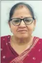  ?? PHOTOS: HTCS ?? Parmila Bharadwaj, 63, used to limp and was advised surgery, but she underwent holistic programme instead and now walks comfortabl­y