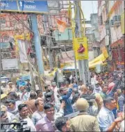  ?? PTI ?? Security personnel outside the Gyanvapi mosque on Sunday.