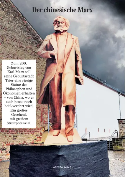  ??  ?? Holzmodell der geplanten Statue – bereits von den geplanten 6,3 auf 5,5 Meter geschrumpf­t.