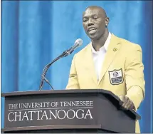  ?? MARK HUMPHREY — THE ASSOCIATED PRESS ?? Former 49ers wide receiver Terrell Owens delivers his Pro Football Hall of Fame speech Saturday, hundreds of miles away from Canton, Ohio.