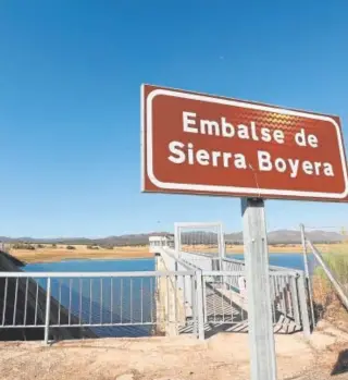  ?? // VALERIO MERINO ?? El embalse de Sierra Boyera, en el Norte de Córdoba