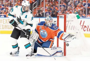  ??  ?? Le gardien Cam Talbot accomplit un boulot formidable pour les Oilers