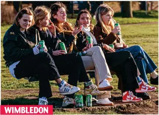  ?? ?? SCARBOROUG­H WIMBLEDON No pubs, no problem: Girls on Wimbledon Common yesterday