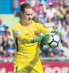  ?? FOTO: EFE ?? Ter Stegen es muy feliz en el Barça y no contempla por ahora su salida