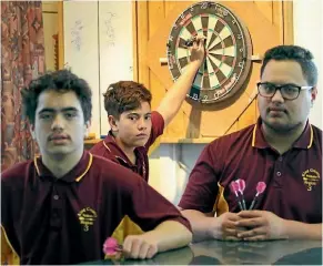  ?? PHOTO: LUKE KIRKEBY/ FAIRFAX NZ ?? Tokoroa Darts Associatio­n members Jamie Barlow, Tawhaki Webber, and Roheem Barlow are set to take part in two national competitio­ns.