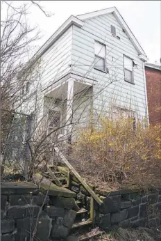  ??  ?? The house in the 900 block of Manton Way in Allentown where two bodies were discovered.