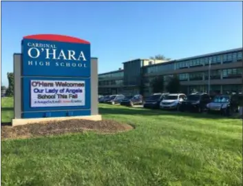  ?? KEVIN TUSTIN — DIGITAL FIRST MEDIA ?? The digital sign in front of Cardinal O’Hara High School along Sproul Road welcomes Our Lady of Angels Regional Catholic School on Wednesday morning.