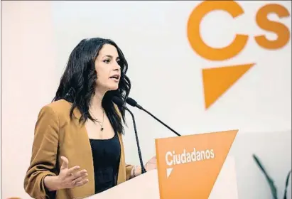  ?? SANTI DONAIRE / EFE ?? La dirigente de Cs Inés Arrimadas, ayer en la rueda de prensa posterior a la ejecutiva del partido