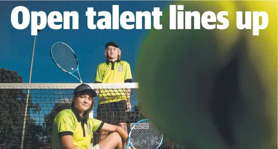  ?? Picture: EVAN MORGAN ?? ON THE BALL: Junior players Saskia Anindita, 15, and Rudy Thorogood, 14, are competing in the Townsville Open tennis tournament.