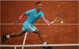  ?? FOTO: MARTIN
BUREAU/LEHTIKUVA ?? Rafael Nadal är klar favorit i finalen mot Novak Djokovic.