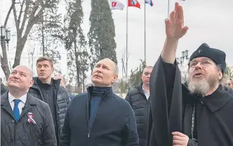  ?? EFE ?? El presidente ruso, Vladimir Putin, en una visita en la ciudad de Sebastopol, en Crimea.