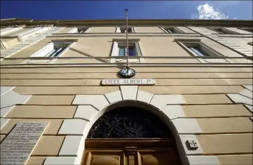  ?? (Photo Jean-François Ottonello) ?? Le collège de Monaco devient lycée Albert-Ier en .