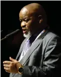  ?? ?? MINISTER of Mineral Resources and Energy Gwede Mantashe should focus on establishi­ng broad policies such as prioritisi­ng energy security, says the writer. | PHANDO JIKELO Independen­t Newspapers