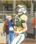  ?? APRIL GAMIZ/THE MORNING CALL ?? Emmaus’ Brandon Camire scores a touchdown
against Allen during the Eastern Pennsylvan­ia
Conference opener for both teams on Oct. 1 at East Penn School District Stadium.