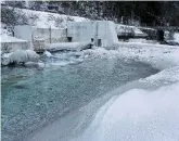  ??  ?? Energia e incentivi Le dighe sul Mis, nel Parco delle Dolomiti