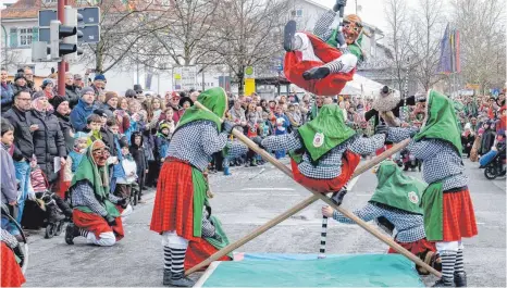  ?? FOTOS: ANDY HEINRICH ?? Spektakulä­r: die Hexen aus Brochenzel­l.