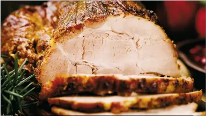  ?? PHOTOS COURTESY OF GETTY IMAGES ?? Low Carb Cranberry-Ginger Pork Roast