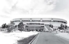  ??  ?? Jerry Tarkanian, left, coached UNLV to the 1990 national championsh­ip atMcNichol­s Arena, where the Rebels completed their 35-5 season with a 103-73 pounding of Duke in the title game. UNLV’s starters included Larry Johnson (22 points against Duke),...