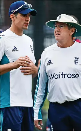  ?? REUTERS ?? Leading men: Trevor Bayliss (right) and England captain Alastair Cook talk tactics in the Lord’s nets as they prepare for the third Test