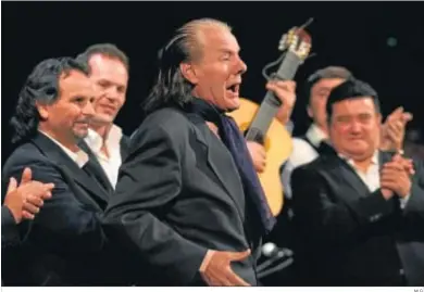  ?? M.G. ?? El maestro Chano Lobato en un recital flamenco en Málaga junto a otros grandes artistas como José Menese.