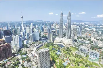  ??  ?? Malaysia’s economy will continue its steady first quarter (1Q) growth momentum into the subsequent quarters, in line with that of most advanced economies, says Dr Yeah. — Reuters photo
