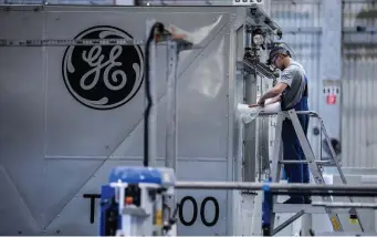  ??  ?? GE’s Veresegyha­z plant in Hungary. It says it will focus on power, green energy and jet engines