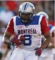  ?? JEFF MCINTOSH/THE CANADIAN PRESS ?? Slotback Nik Lewis was fined by the Alouettes for a profane critique of his team’s shortcomin­gs.