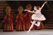  ?? BRUCE ZINGER ?? Principal Dancer Elena Lobsanova is the only National Ballet dancer to play both Marie/Clara and the Sugar Plum Fairy.