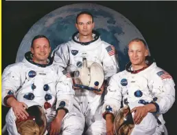  ??  ?? 左圖為NASA慶祝成­立60周年海報。上圖為阿波羅11號的­三名太空人阿姆斯壯(左起)、科林斯、艾德林。（圖片皆取材自NASA）