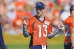  ?? DAVID ZALUBOWSKI/ASSOCIATED PRESS ?? Denver quarterbac­k Trevor Siemian will get the start Saturday in the Broncos’ preseason game against San Francisco.