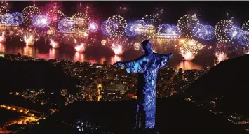  ?? | EPA-EFE African News Agency (ANA) ?? FIREWORKS at Copacabana Beach in front of the Christ the Redeemer statue in Rio de Janeiro, Brazil.