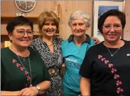  ?? FOTO: BENTE ROGNLI ?? Tove Einebakken Dreyer, Wenche Elveslett, Laila Hamnvik og Lena Einebakken.