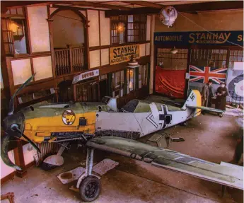  ?? ?? Left Many Messerschm­itt Bf 109 fighters were brought down over England in
1940 and several of them were taken for exhibition around the British Isles. This example was shot down at Mayfield, Sussex, on 9 September 1940 and later displayed at Stanhay’s Garage, Ashford.