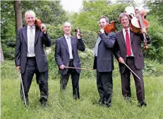  ?? FOTO: PRIVAT ?? Die vier Musiker des Alma-Quartetts: Martin Börner (Bratsche), Andreas Greuer (Violine), Fabian Kircher (Violine) und Markus Beul (Violoncell­o, v.l.).